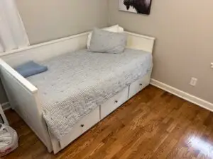 Airbnb Furniture Repair in Topeka — commercial services